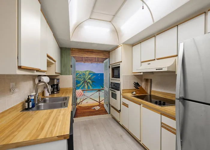 Oceanfront Oasis - 2Br2Ba Direct Oceanfront!