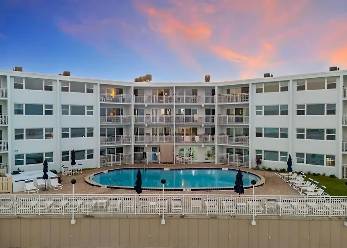 Paradise Beach Club - Direct Oceanfront Condos With Heated Pool Pet-Friendly